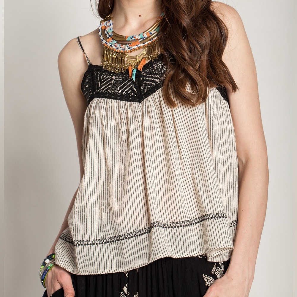 Y2K American Eagle Outfitters Black and Cream Camisole Top